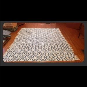 Geometric Blue and White vintage chenille bedspread